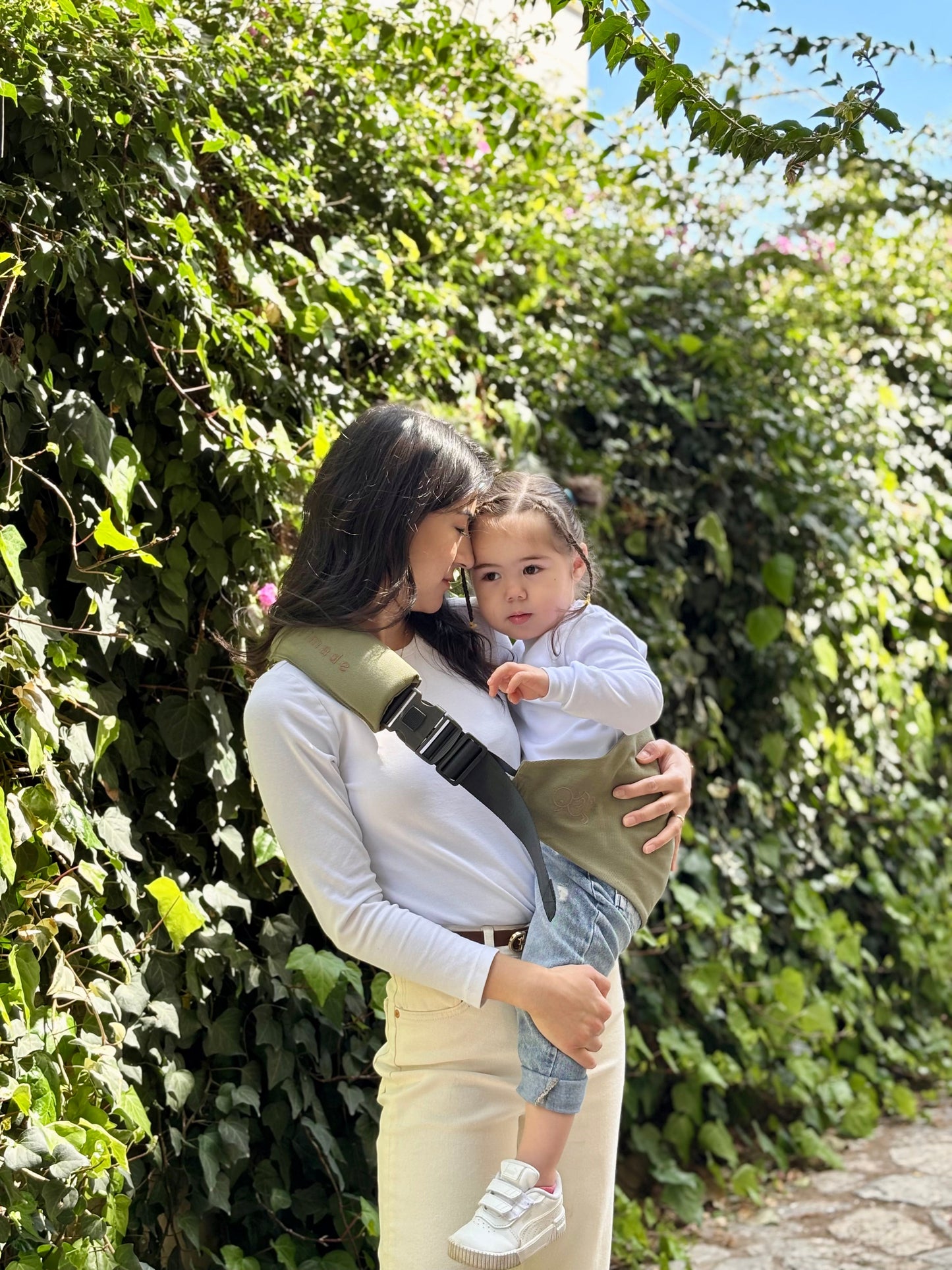 Baby Toddler Hip Sling Carrier - 100% Organic Cotton, Holds up to 20 kg, Safety Tested & Easy to Use Compact Babywearing Strap,Gifts for Mom