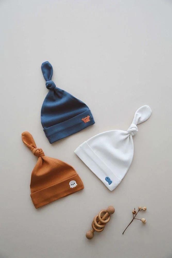 Organic Cotton Baby Hats 3 - Pack - Premium Quality Soft Ribbed Knot Beanies for Newborns & Infants | Perfect Baby Shower Gift Set - VivimadeCa