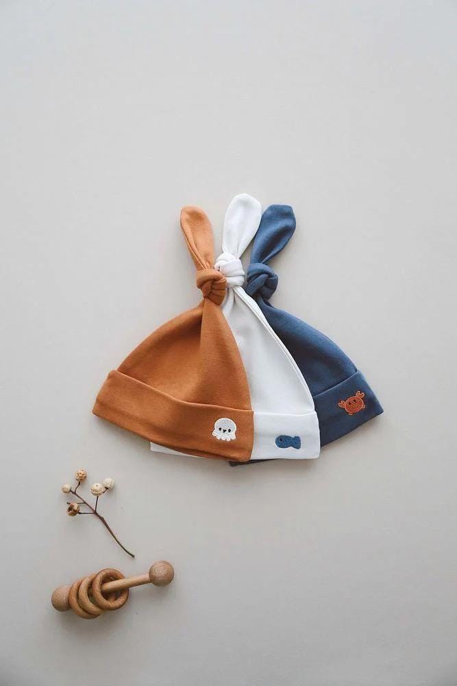 Organic Cotton Baby Hats 3 - Pack - Premium Quality Soft Ribbed Knot Beanies for Newborns & Infants | Perfect Baby Shower Gift Set - VivimadeCa