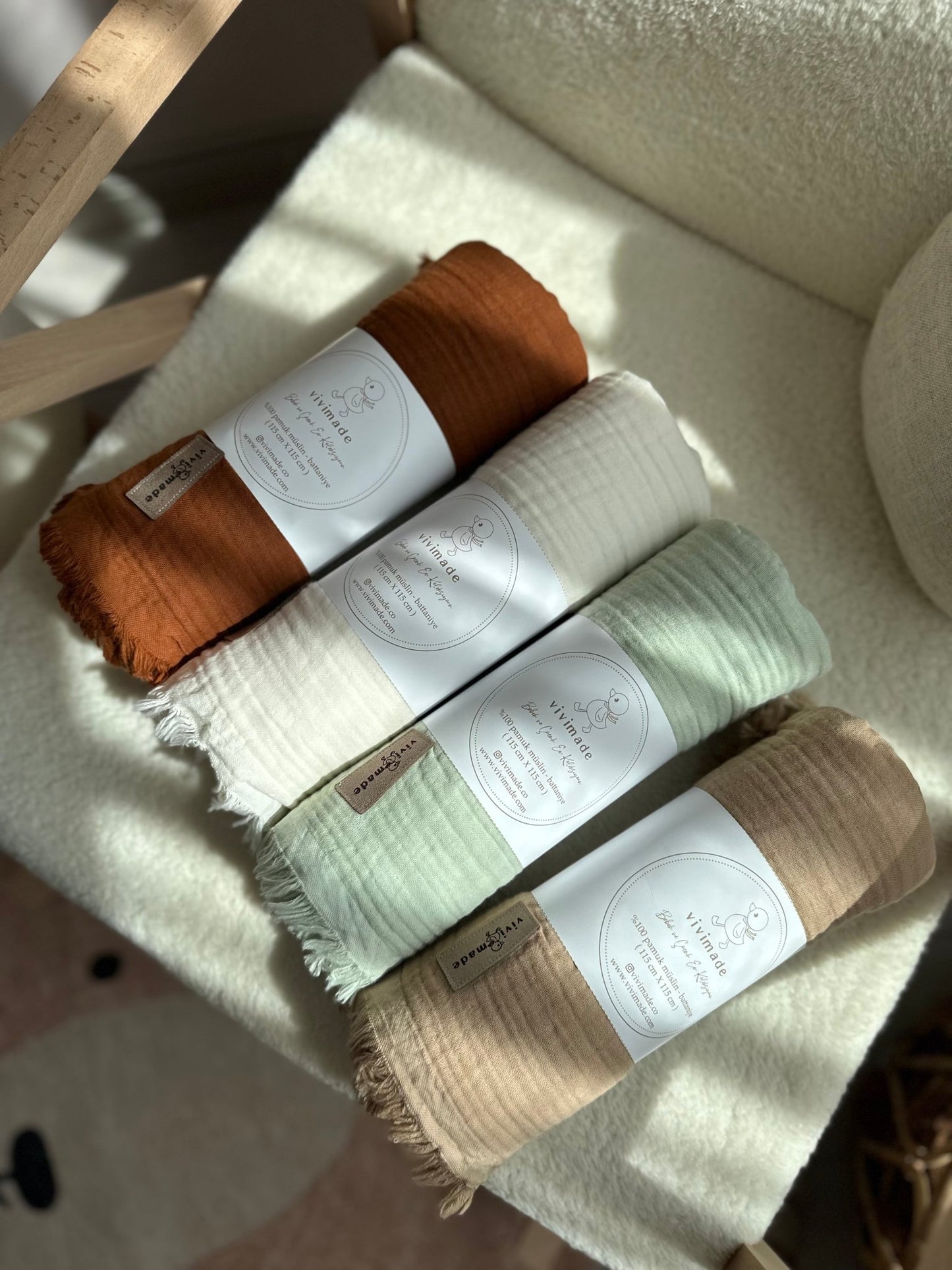 Baby Blanket Organic Cotton Soft Muslin Swaddle, Premium Quality Breathable Neutral Heirloom OEKO - TEX® Newborn Gift - VivimadeCa