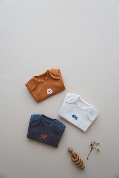 Baby Bodysuit Set of 3, 100% Organic Cotton, Breathable & Eco - Friendly Infant Wear, Gender Neutral Design, Perfect Baby Shower Gift - VivimadeCa