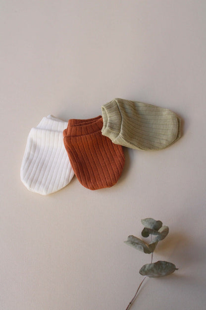 Baby Mittens | Set of 3 Organic Cotton Baby Gloves | Made from 100% organic cotton muslin Gloves | OEKO - TEX® Soft & Breathable for Newborns - VivimadeCa