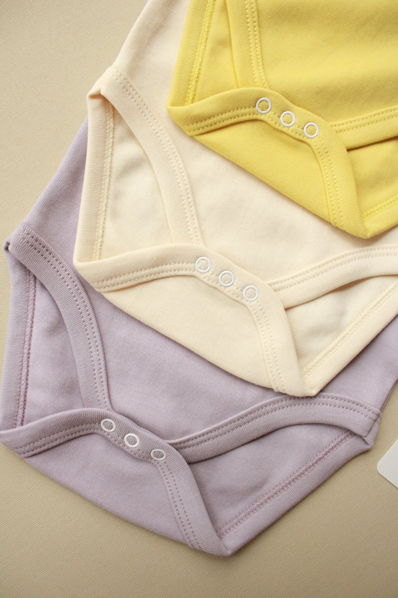 Bodysuit 3 - Pack Organic Cotton Baby Clothes, Premium Soft Gender Neutral Newborn Outfit, Ideal Baby Shower Gift & Comfort Wear - VivimadeCa