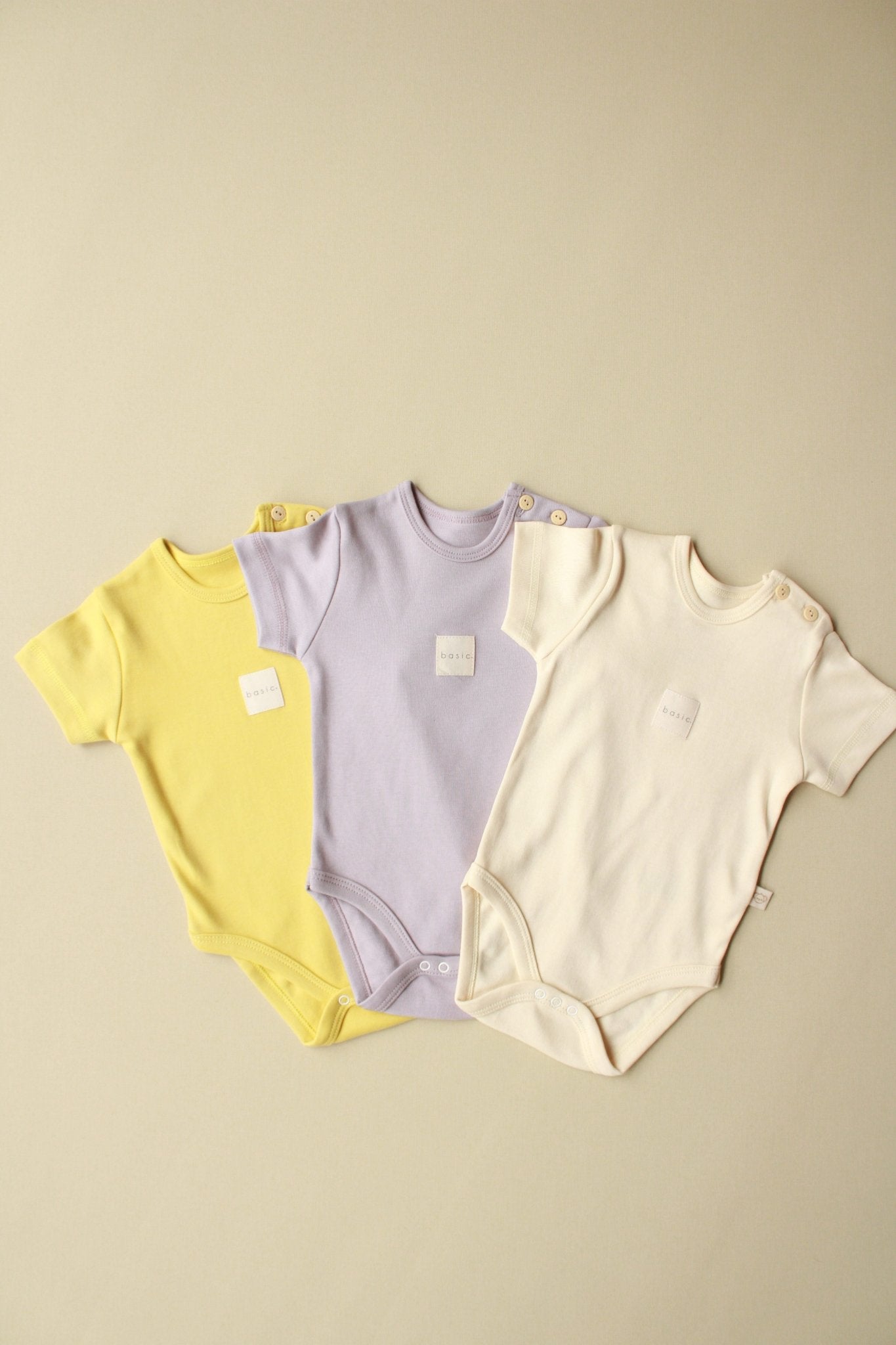 Bodysuit 3 - Pack Organic Cotton Baby Clothes, Premium Soft Gender Neutral Newborn Outfit, Ideal Baby Shower Gift & Comfort Wear - VivimadeCa