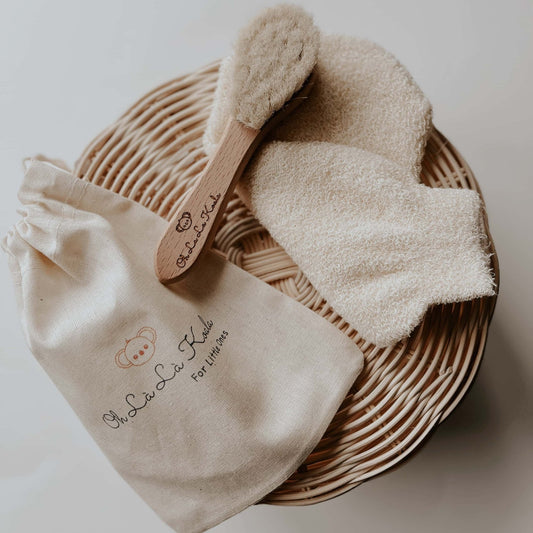Natural Goat Hair Baby Comb | Soft Baby Brush for Newborns & Toddlers | Gentle Scalp Care | Baby Shower Gift - VivimadeCa