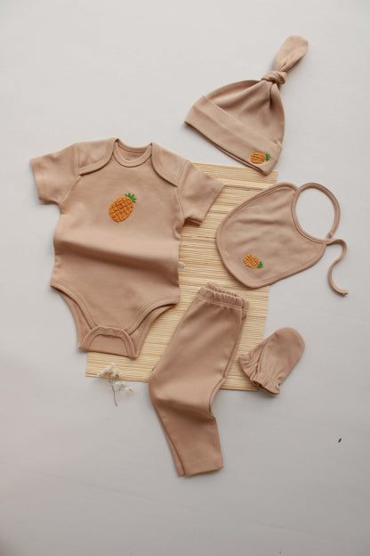 Newborn Gift Set | 100% organic cotton OEKO - TEX® 5 - Piece Bodysuit | Hat, Tights & Gloves for Infant Comfort | Boxed Baby Shower Present - VivimadeCa