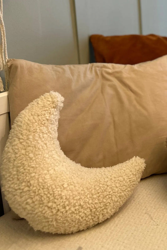 Teddy Moon Crescent Moon Shaped Sherpa Throw Pillow, Decorative Plush Cushion - VivimadeCa